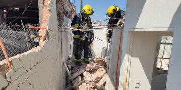 La explosión s eoriginó por una acumulación dde gas en la planta alta.