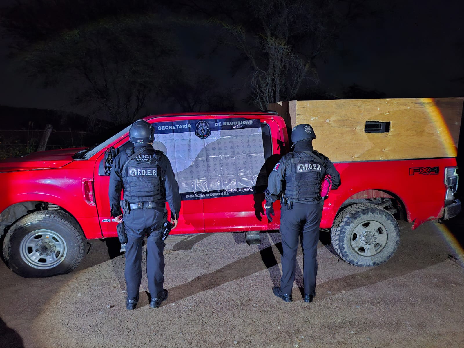 aseguran un vehículo de los llamados MOUNTRO en Teocaltiche Jalisco