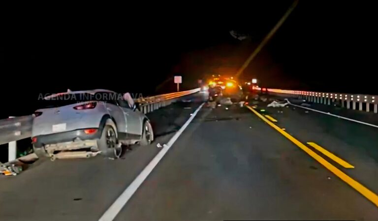 Mueren seis, incluido un menor, en choque frontal en autopista Tepic–Compostela