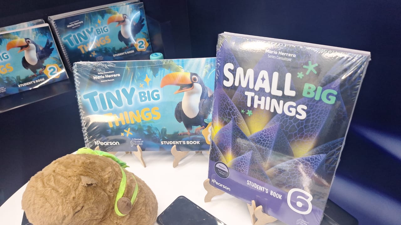 ENSEÑAR INLGLES DE FORMA NATURAL: EDITORIAL PEARSON