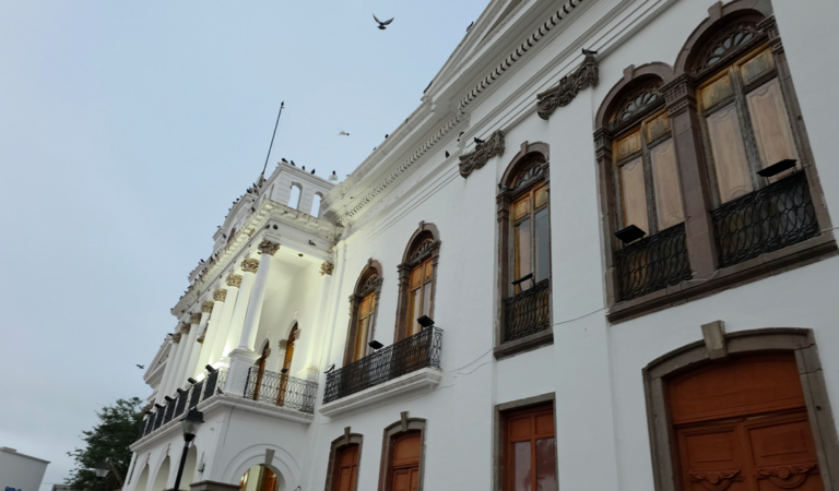 Avances, tensiones y frenos normativos marcan sesión del Cabildo de Ameca, Jalisco