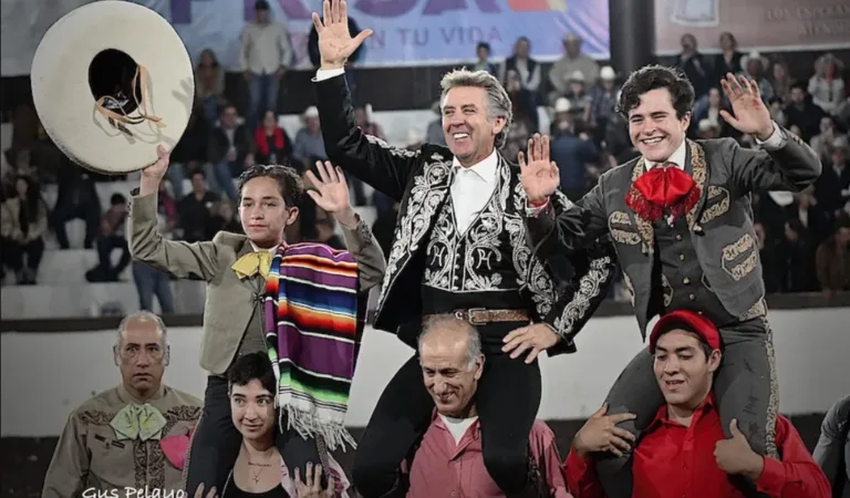 Lleno total y tarde de gloria en El Relicario.
