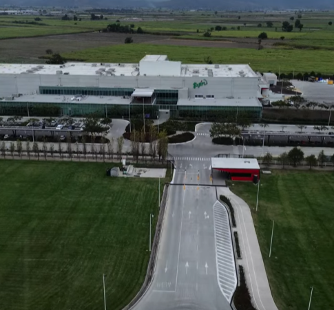 Tajín obtiene certificación Global G.A.P. en su centro de investigación de chile en Tala