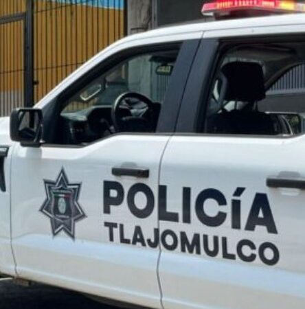 Riña entre policías de Tlajomulco deja un agente grave.