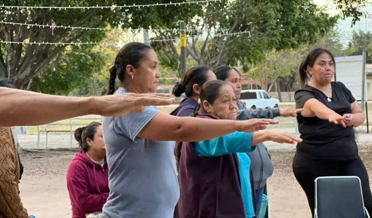 Toman protesta a comités ciudadanos en Ahualulco de Mercado