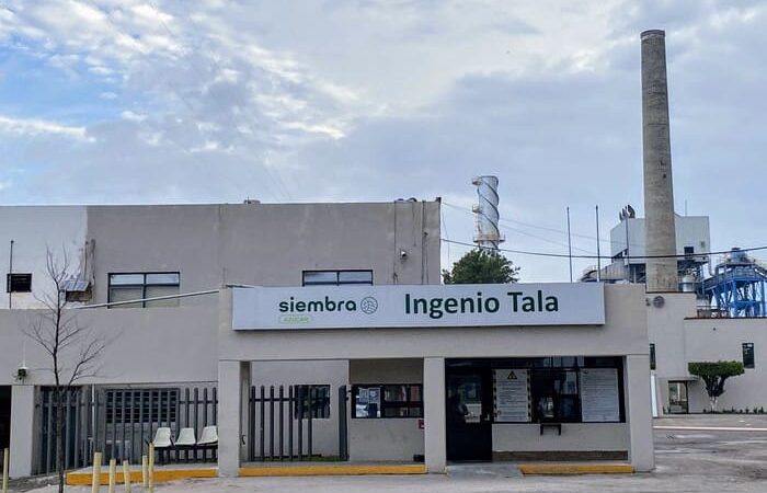 Trabajadores del Ingenio de Tala reclaman pago