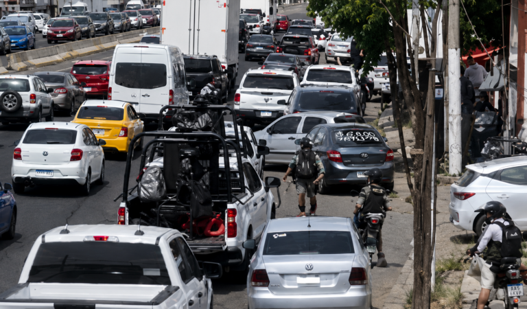 Emboscan en Zapopan a agentes que investigaban desapariciones; hay tres heridos.