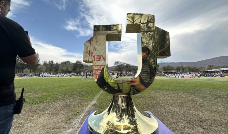 Caty Loza estalla contra el CODE por sanción a Ameca