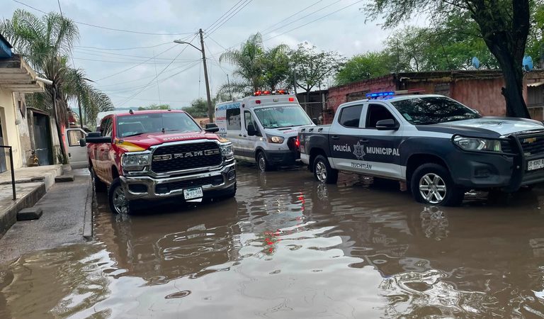 Lluvias desbordan ríos y dejan viviendas afectadas en Teuchitlán, San Martín Hidalgo y Ameca