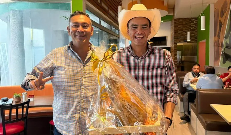 Bladimir Arreola fortalece vínculos con alcaldes de la Región Valles