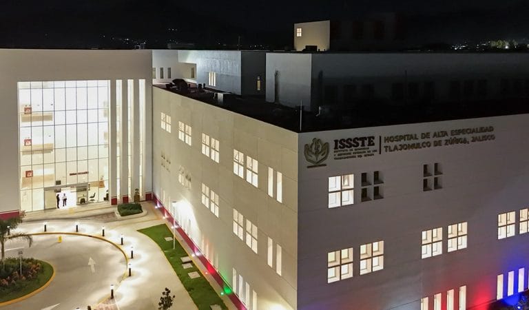 ISSSTE en Jalisco, opera de cáncer de pulmón a mujer de 70 años en Tlajomulco; egresa sin complicaciones