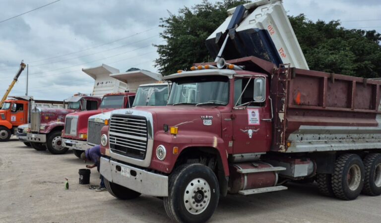 Transportistas de Tala suspenden trabajos en el Macrolibramiento por conflicto con Carso.
